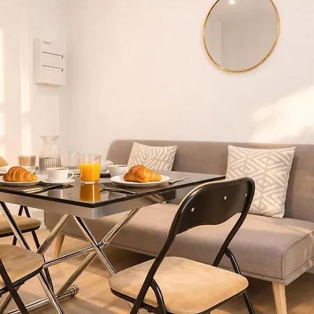Immeuble Privatif 3 Et 1 Non Loin De L'immeuble アパート ル・ポルテル