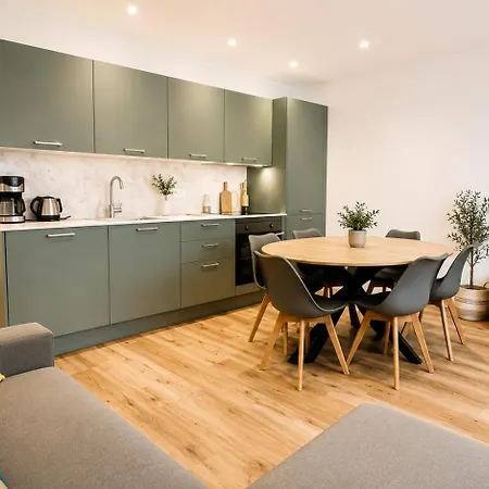 Immeuble Privatif 3 Et 1 Non Loin De L'immeuble アパート *